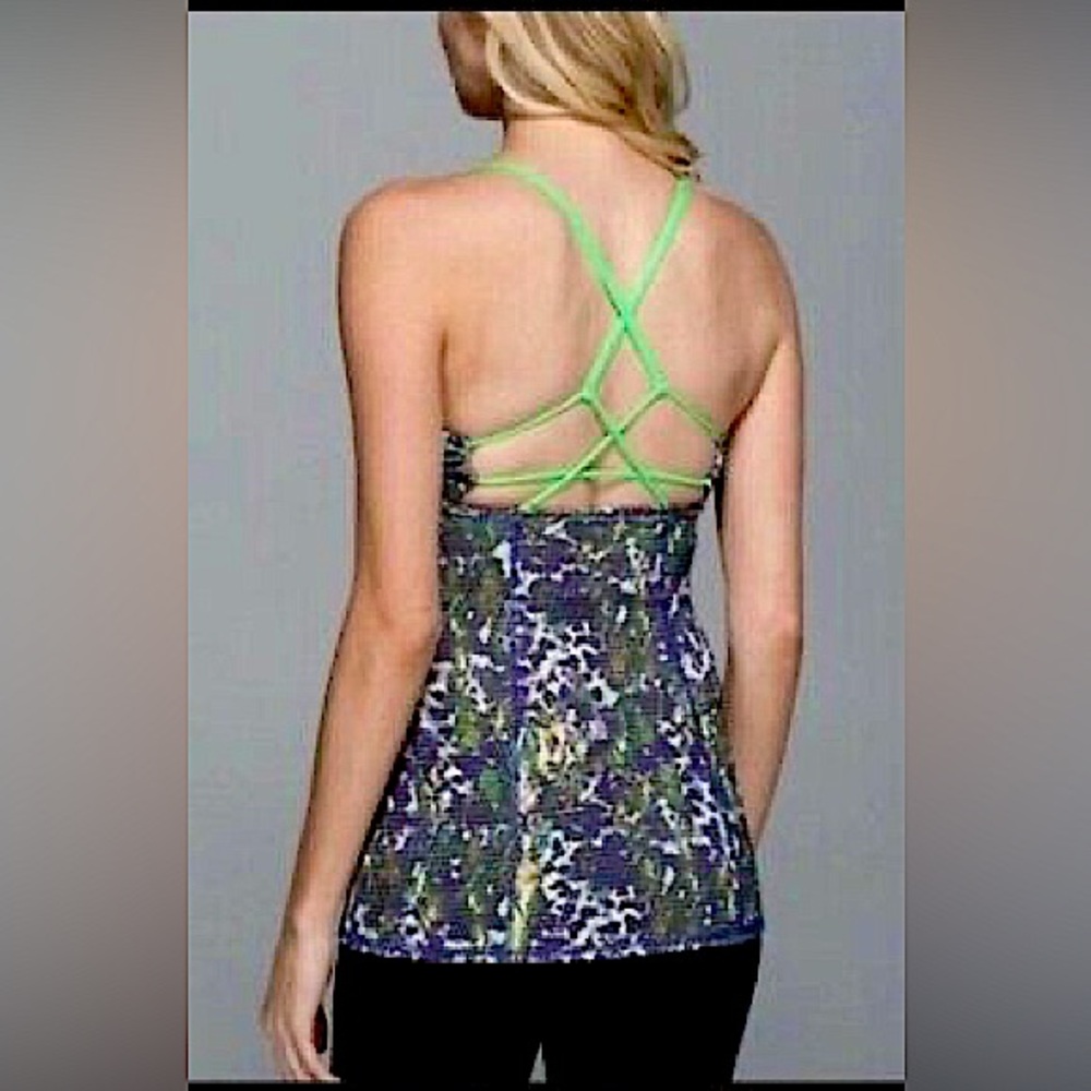 Lululemon Dancing Warrior Tank Size 8 Floral Green Purple Strappy Back
